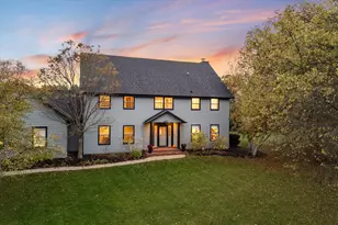 4825 W River Hollow Ct, Mequon, WI 53092 - Photo 59