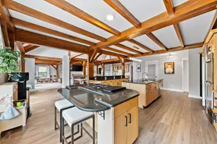 4825 W River Hollow Ct, Mequon, WI 53092 - Photo 15