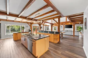 4825 W River Hollow Ct, Mequon, WI 53092 - Photo 11