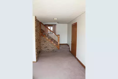 2924  South Ave, La Crosse, WI 54601 - Photo 11