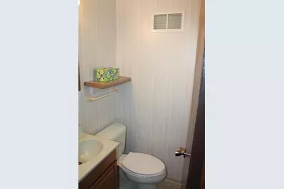 2924  South Ave, La Crosse, WI 54601 - Photo 15