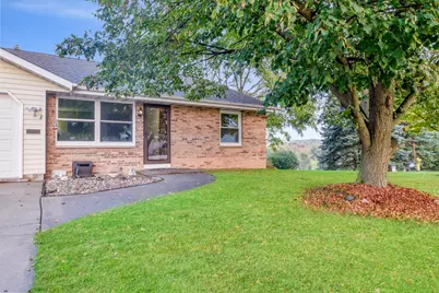 1803  Hilltop Dr, West Bend, WI 53095 - Photo 15