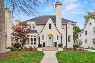 6054 N Bay Ridge Ave, Whitefish Bay, WI 53217 - Photo 75