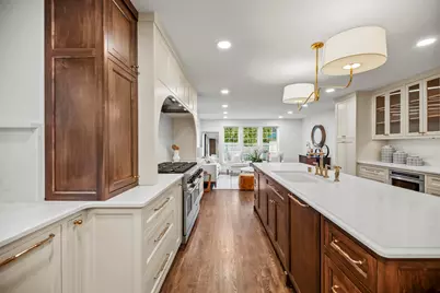 6054 N Bay Ridge Ave, Whitefish Bay, WI 53217 - Photo 19