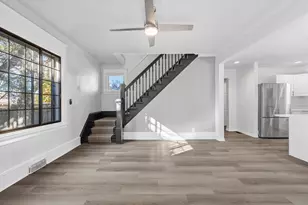 1942 N 12th St, Sheboygan, WI 53081 - Photo 9