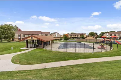 4129 W College Ave, Franklin, WI 53132 - Photo 25