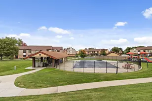 4129 W College Ave, Franklin, WI 53132 - Photo 25