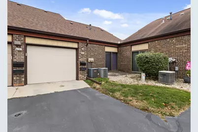 4129 W College Ave, Franklin, WI 53132 - Photo 33