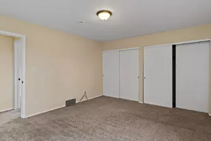 4129 W College Ave, Franklin, WI 53132 - Photo 19