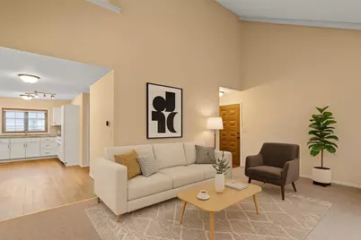 4129 W College Ave, Franklin, WI 53132 - Photo 5