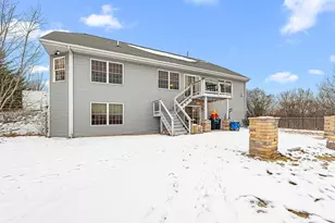 W144N10968 Fond du Lac Ave, Germantown, WI 53022 - Photo 25