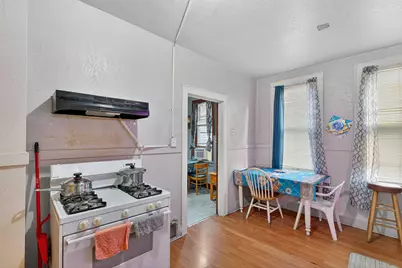 2449 S 13th St, Milwaukee, WI 53215 - Photo 13