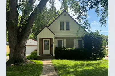 113  Coolidge Ave, Waukesha, WI 53186 - Photo 1