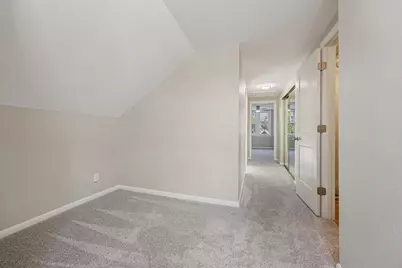 3674 S Ahmedi Ave, Saint Francis, WI 53235 - Photo 11