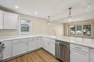 3674 S Ahmedi Ave, Saint Francis, WI 53235 - Photo 3