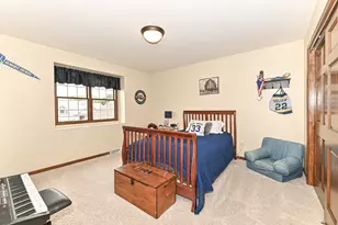 1053 Tallgrass Ln, Racine, WI 53406 - Photo 27