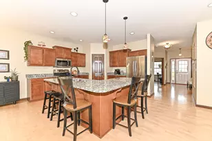 1053 Tallgrass Ln, Racine, WI 53406 - Photo 11