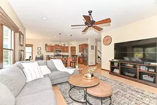 1053 Tallgrass Ln, Racine, WI 53406 - Photo 7