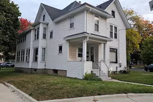 11 S 4th St, Fort Atkinson, WI 53538 - Photo 1