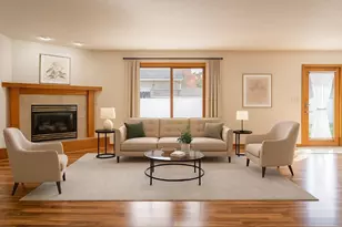 634 Meier Ln, Onalaska, WI 54650 - Photo 13