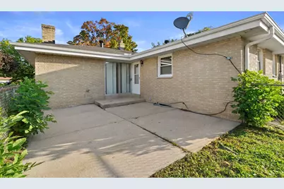 1101  Harmony Dr, Racine, WI 53402 - Photo 19