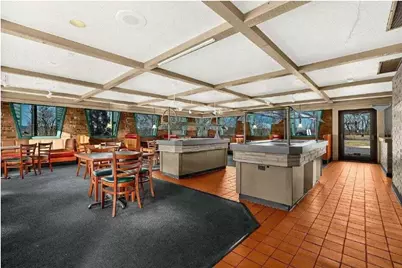 2212  Rose St, La Crosse, WI 54603 - Photo 11