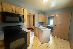 5629 N 35th St, Milwaukee, WI 53209 - Photo 7