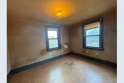 5629 N 35th St, Milwaukee, WI 53209 - Photo 11