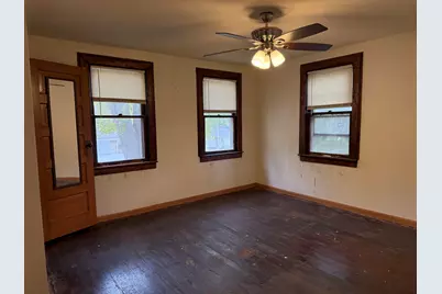 5629 N 35th St, Milwaukee, WI 53209 - Photo 9