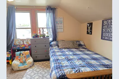 915  Cleveland St, Watertown, WI 53098 - Photo 17