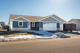 1908 Arches Dr, Holmen, WI 54636 - Photo 25