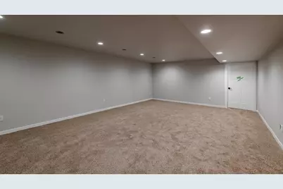 1828  Arches Dr, Holmen, WI 54636 - Photo 11