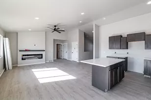 1828 Arches Dr, Holmen, WI 54636 - Photo 5