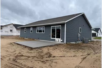 1828  Arches Dr, Holmen, WI 54636 - Photo 15