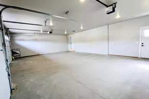 1918 Arches Dr, Holmen, WI 54636 - Photo 29