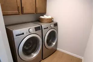 1918 Arches Dr, Holmen, WI 54636 - Photo 15