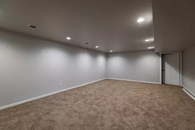 1918  Arches Dr, Holmen, WI 54636 - Photo 17