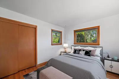 N87W18225  Queensway -, Menomonee Falls, WI 53051 - Photo 7