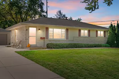 N87W18225  Queensway -, Menomonee Falls, WI 53051 - Photo 1