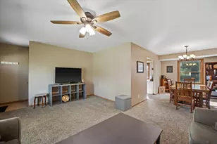 N87W18225 Queensway -, Menomonee Falls, WI 53051 - Photo 17