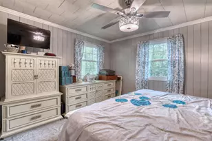 11031 W Ruby Ave, Wauwatosa, WI 53225 - Photo 21