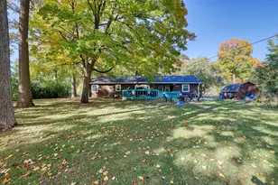 11031 W Ruby Ave, Wauwatosa, WI 53225 - Photo 7