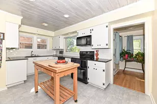 1543 N 60th St, Wauwatosa, WI 53208 - Photo 17