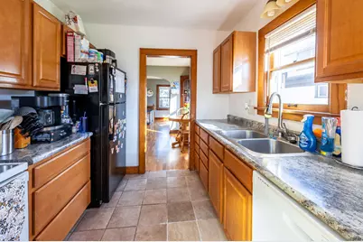 2427  Loomis St, La Crosse, WI 54603 - Photo 15