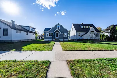 2427  Loomis St, La Crosse, WI 54603 - Photo 3