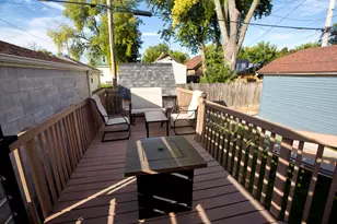 122 E Norwich St, Milwaukee, WI 53207 - Photo 35