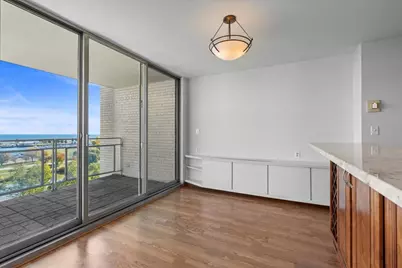 1610 N Prospect Ave #506, Milwaukee, WI 53202 - Photo 5