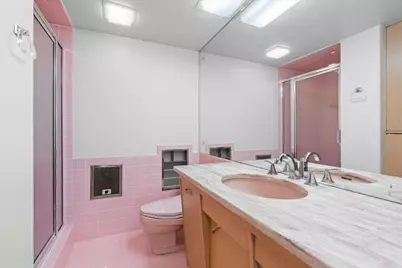 1610 N Prospect Ave #506, Milwaukee, WI 53202 - Photo 19