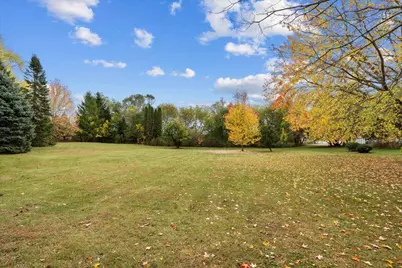 W7085  Hillside Dr, Scott, WI 53001 - Photo 39