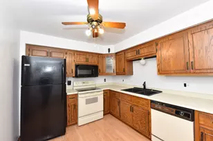 3239 S 58th St, Milwaukee, WI 53219 - Photo 13